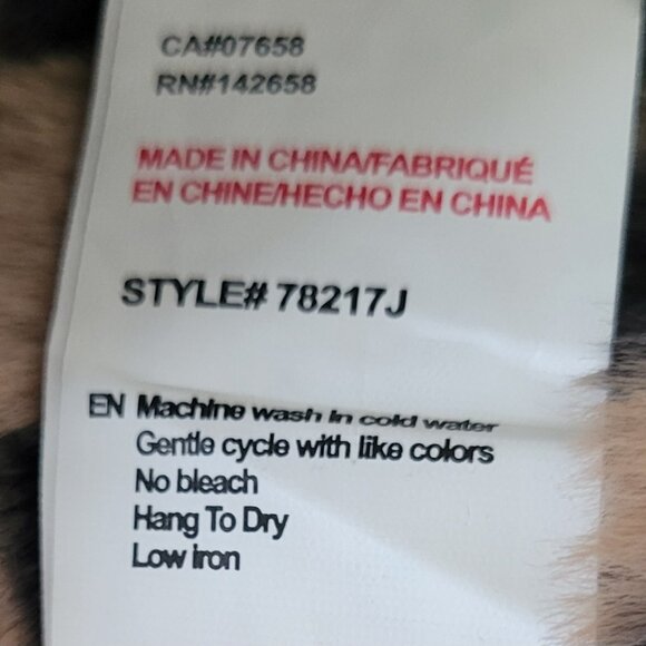 Birch & Stone Reversible Faux Fur Leopard Print Puffer Vest NEW Size Large - Picture 10 of 11